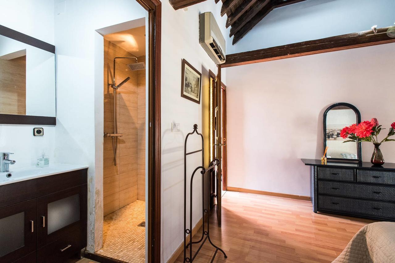 Апартаменты The Bell Ringer House Севилья Экстерьер фото